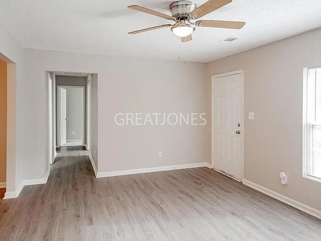 Photo - 4106 Darsey Ct