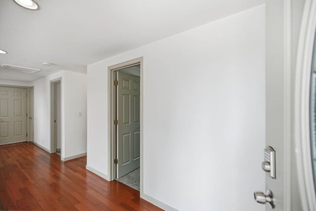 Photo - 1742 S Shelton St