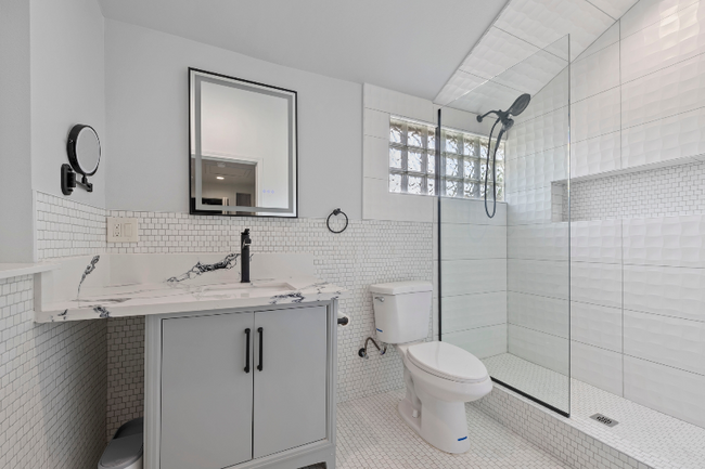 Photo - 3208 W 80th St Apartment Unit 3208 1/2 80th