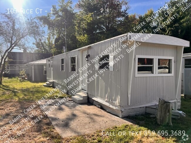 Building Photo - 2-Bed 1-Bath Trailer Rental