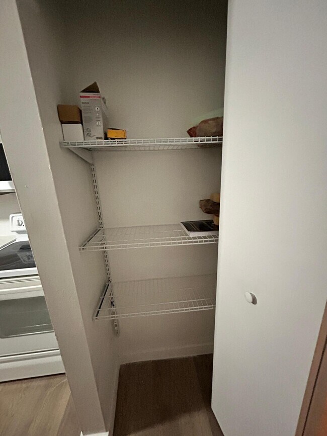 Photo - 3115 Oakland Shores Dr Unidad E103