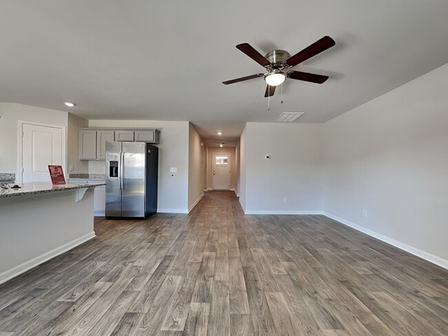 Photo - 36 Blue Fescue Way