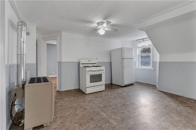 Photo - 244 Paradis Ave Unidad 3