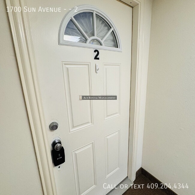 1700 Sun Ave Unit 2