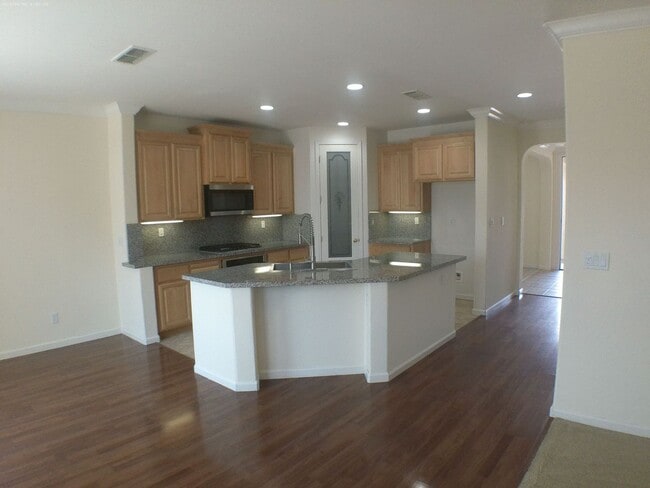 Photo - 3 Bed| 2 Bath | 1660 SF | Single Story | Tenant pays $175 monthly for WS&G
