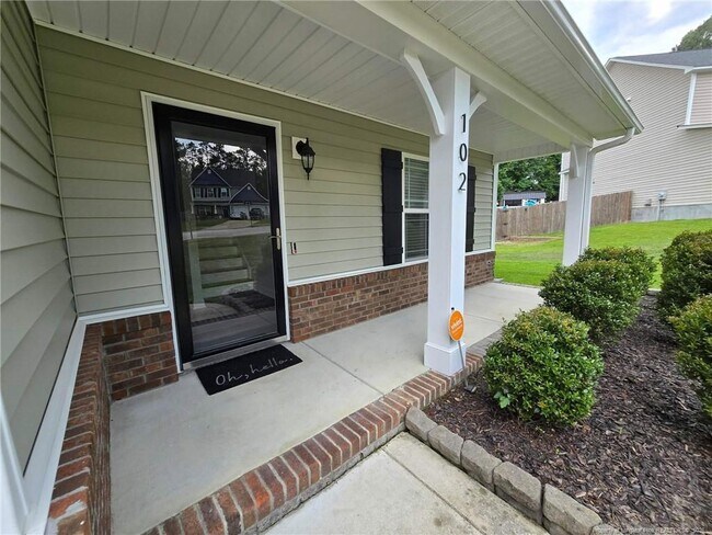 Photo - 102 Whistling Pine Dr
