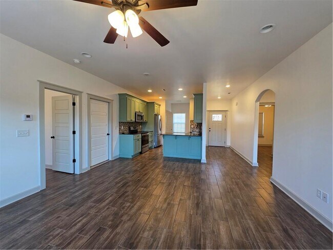Photo - 8 Horncastle Dr