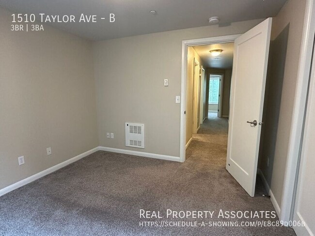 Photo - 1510 Taylor Ave N