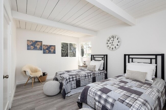 Photo - BRIGHT, OPEN LAYOUT SUNNYVALE HOME ||