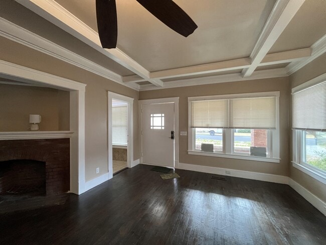 Photo - 124 Katherine St