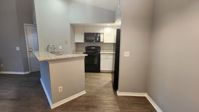 Photo - 4540 Commander Dr Unit 2238