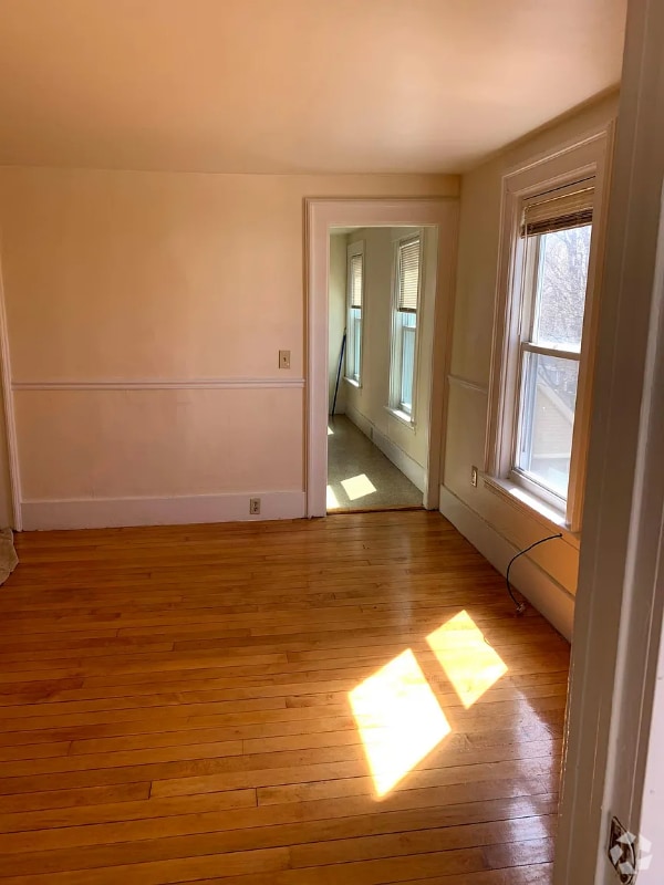 Building Photo - 49 Cedar St Rental