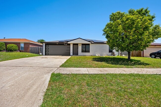 Photo - 4307 Stallion Dr House