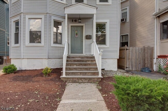 Photo - 163 Greenwood Ave