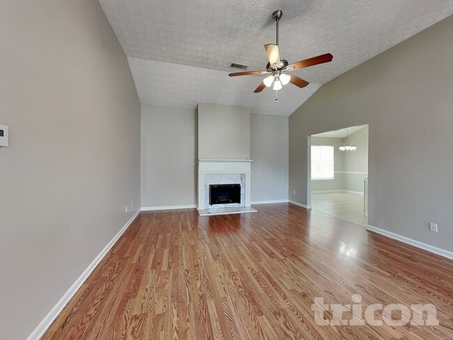 Photo - 931 Tilford Point Pl