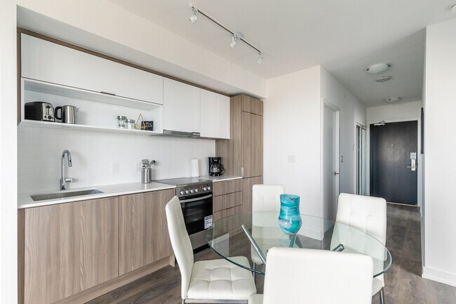 Photo - 5 Maitland Pl Unit SI ID1513088P