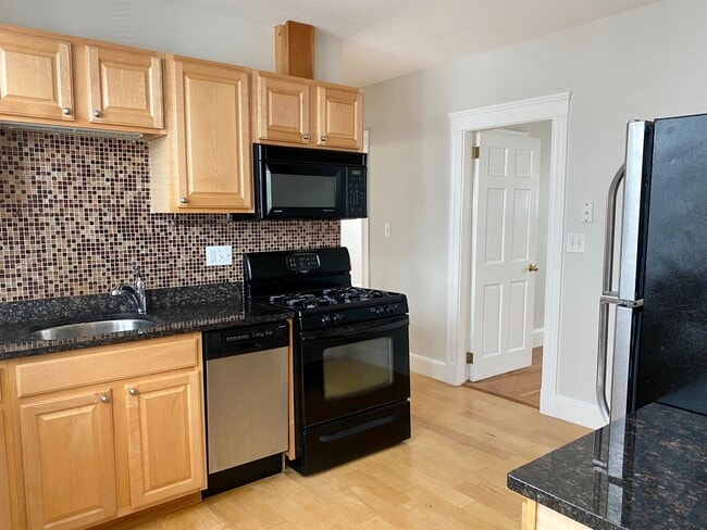 Photo - 12 Silvey Pl Unidad 1