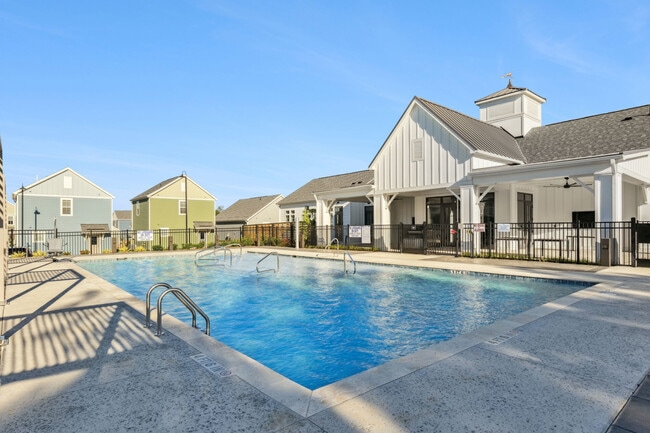 Hamlet Huntersville - Homes & Townhomes for Rent