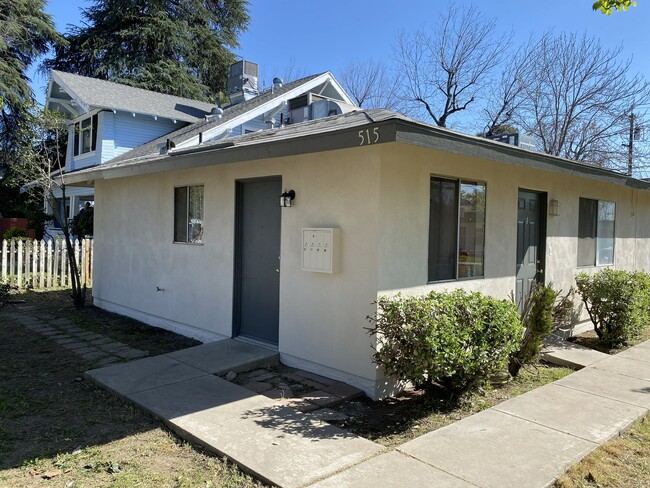 515 Niles St