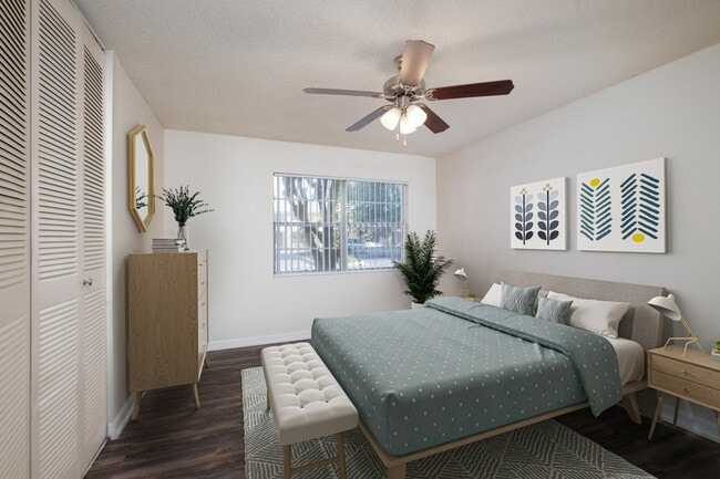 Building Photo - Spanish Trace Rental