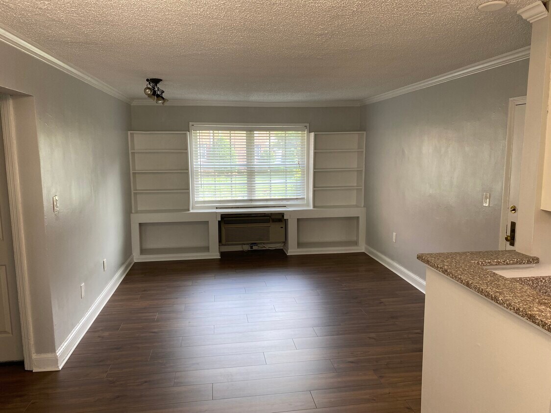 New Flooring - 1706 W Abingdon Dr (Alexandria, VA)