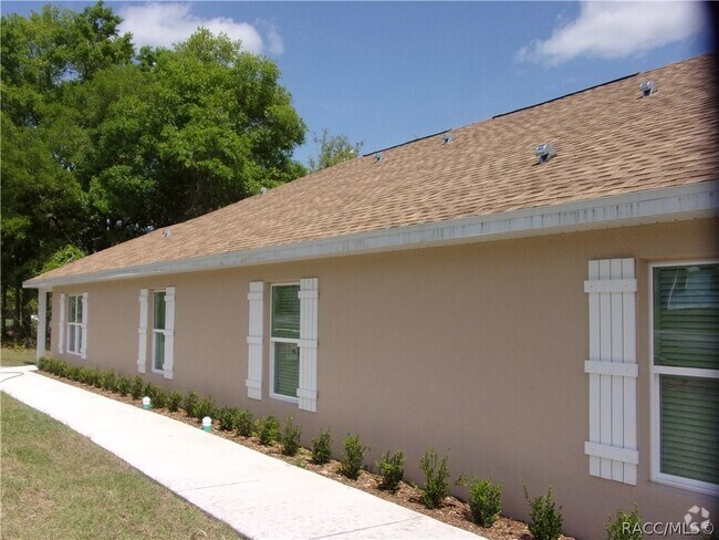 Building Photo - 1716 Tuttle St Rental