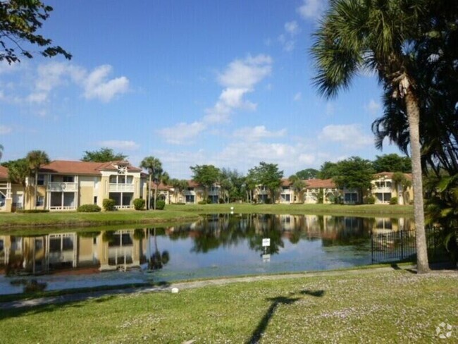 Building Photo - 4791 Via Palm Lakes Unit 1707 Rental