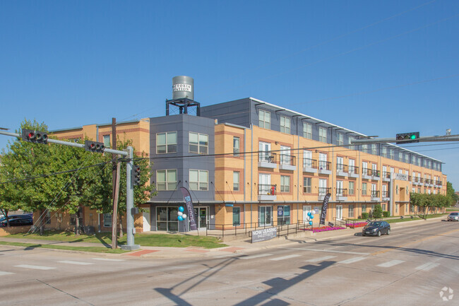 Building Photo - Square9 Apartment Homes