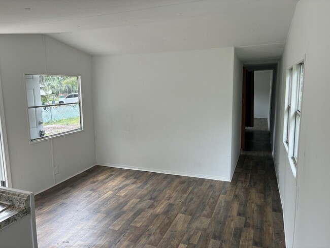 Photo - 1666 Highland Ct