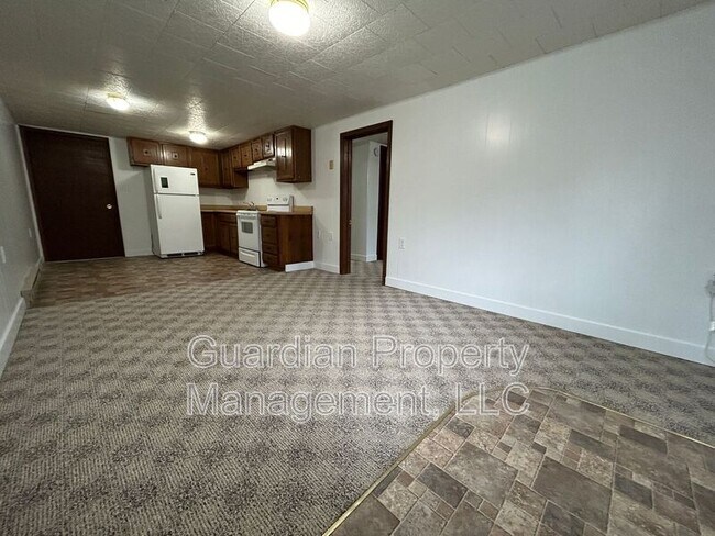 Photo - 1001 N Buchanan St