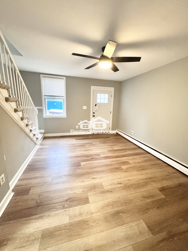 Photo - 1308 Gough St