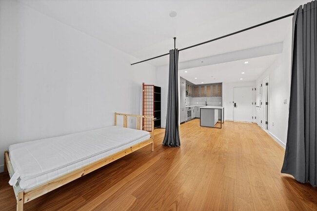 Photo - 2 Shore Ln Unidad 210