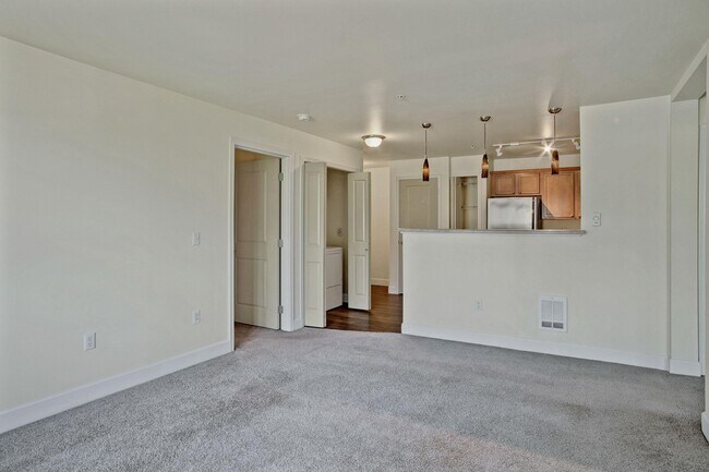 Photo - Forest Hills Estates