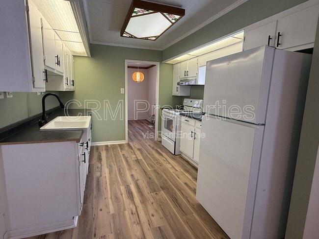 Photo - 914 N Forest Dr