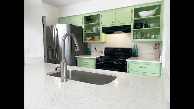 Photo - 5000 Mashie Cove