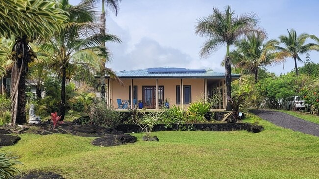 Building Photo - 2BR/2BA Ocean View Home + Furnished Ohana – Pool & Solar – Hawaiian Paradise Park