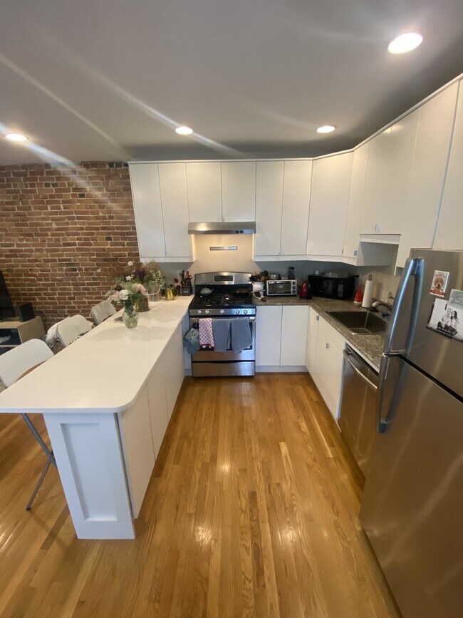 Photo - 28A Cherry St Unit 2