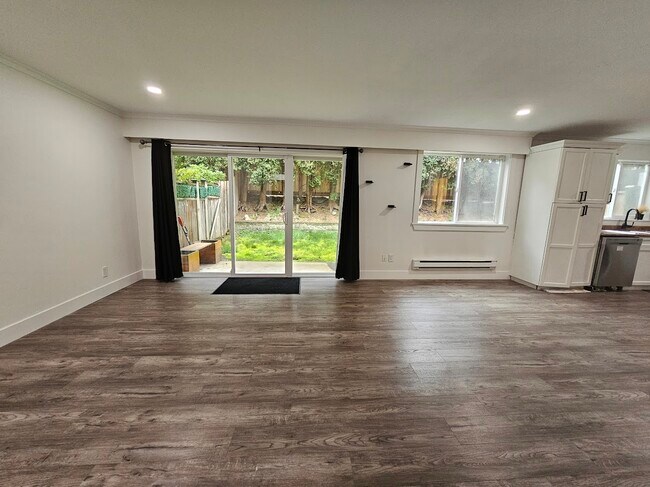 Photo - 33900 Mayfair Ave