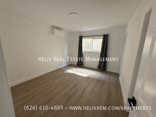 Photo - 1623 S Walnut St Unit 1