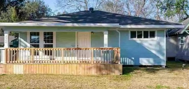 Building Photo - 2574 Mcfaddin Ave Rental