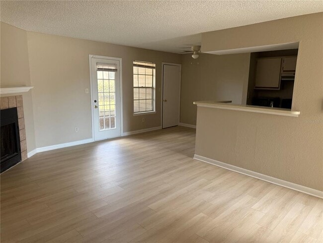 Photo - 5635 Devonbriar Way Unit 103