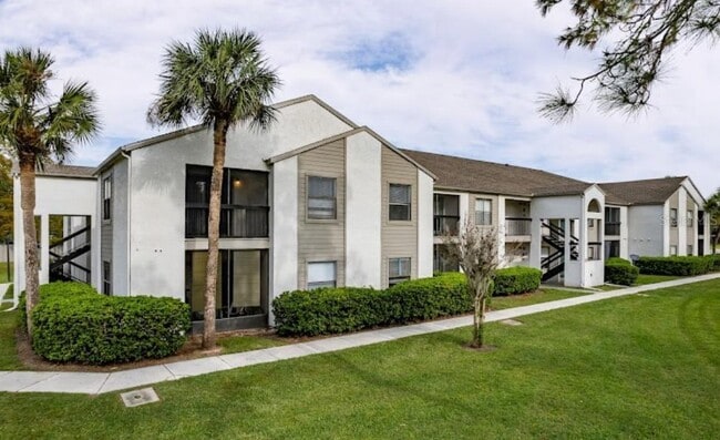 Photo - 2002 Cascades Blvd Condo Unit 107