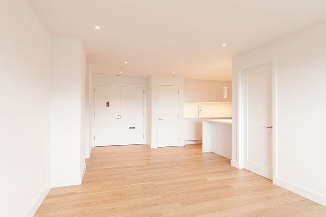 Photo - 4555 Av. Bonavista Unit 910