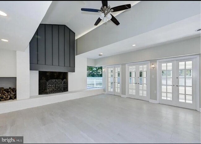 Building Photo - 709 Kresson Rd