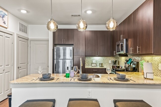 2051 Wittington Pl Unit 1170