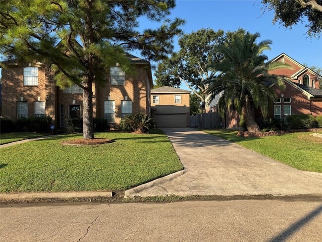 Building Photo - 11419 Corola Trail Dr