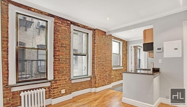 Photo - E 13TH ST. Unit 3A