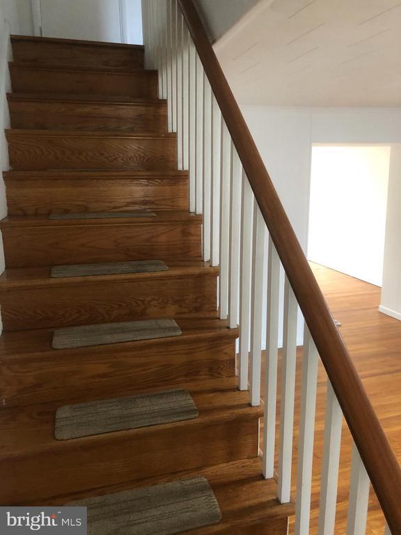 Photo - 1230 Sycamore Ave