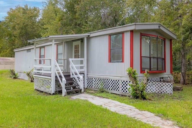 Building Photo - 7553 US-1