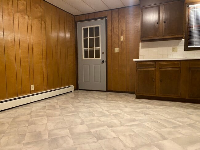 Photo - 326 Menomonee St Unidad #4